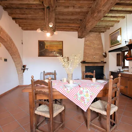 Apartment La Fortezza - Happy Gualdo Cattaneo